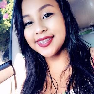 Meet your Posher, Nuri lopez